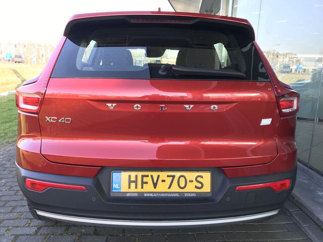 Volvo XC40 1.5 T4 Recharge Inscription Expression Automaat | Rijklaar incl 12 mnd Bovag | Dodehoeksensoren DAB Camera Keyless