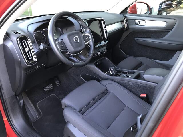 Volvo XC40 1.5 T4 Recharge Inscription Expression Automaat | Rijklaar incl 12 mnd Bovag | Dodehoeksensoren DAB Camera Keyless