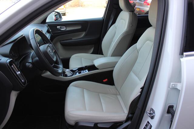 Volvo XC40 1.5 T5 Twin Engine Inscription Cam | Beige leder | Blis