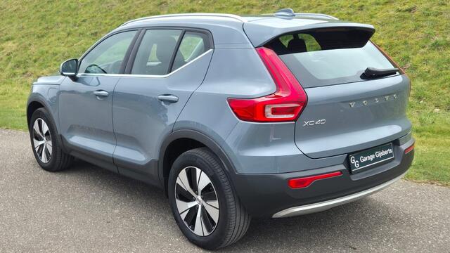 Volvo XC40 1.5 T4 Recharge Inscription Expression Trekhaak - Park Assist - Ligthing Pack - Climate Pack - Verwarmbare voorruit