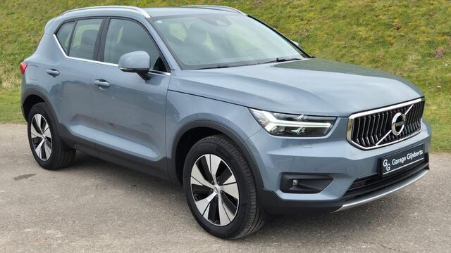 Volvo XC40 1.5 T4 Recharge Inscription Expression Trekhaak - Park Assist - Ligthing Pack - Climate Pack - Verwarmbare voorruit