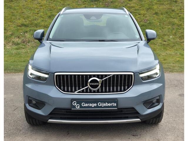 Volvo XC40 1.5 T4 Recharge Inscription Expression Trekhaak - Park Assist - Ligthing Pack - Climate Pack - Verwarmbare voorruit