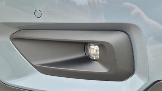 Volvo XC40 1.5 T4 Recharge Inscription Expression Trekhaak - Park Assist - Ligthing Pack - Climate Pack - Verwarmbare voorruit