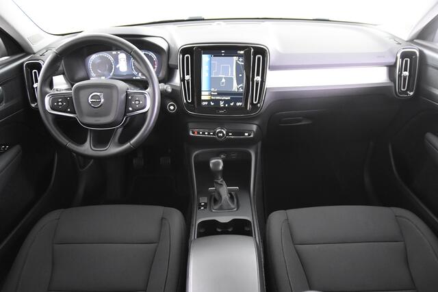 Volvo XC40 1.5 T3 Momentum Pro*1ste Eigenaar*Navigatie*Standkachel*Keyless