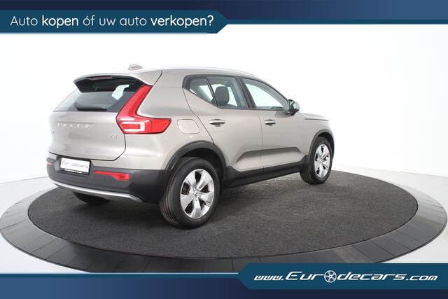 Volvo XC40 1.5 T3 Momentum Pro*1ste Eigenaar*Navigatie*Standkachel*Keyless