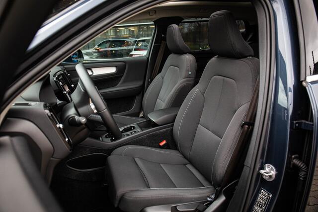Volvo XC40 1.5 T4 Recharge R-Design , Trekhaak, Pano dak,