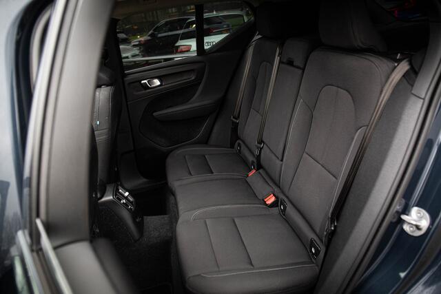 Volvo XC40 1.5 T4 Recharge R-Design , Trekhaak, Pano dak,