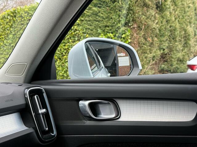 Volvo XC40 1.5 T4 Recharge Inscription Expression