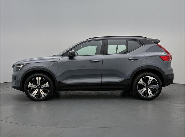Volvo XC40 Recharge Core 70 kWh Limited | Parkeersensoren | Navigatie | Camera | LM velgen | Cruise Control |