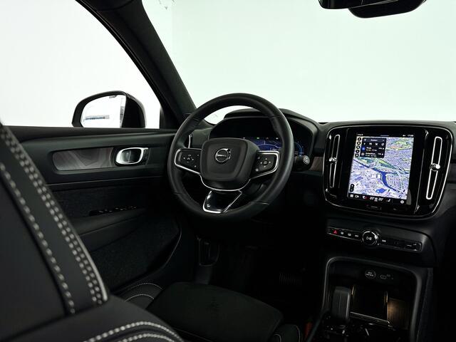 Volvo XC40 Recharge Plus 70 kWh | Parkeercamera | Stoel- en stuurverwarming | Trekhaak