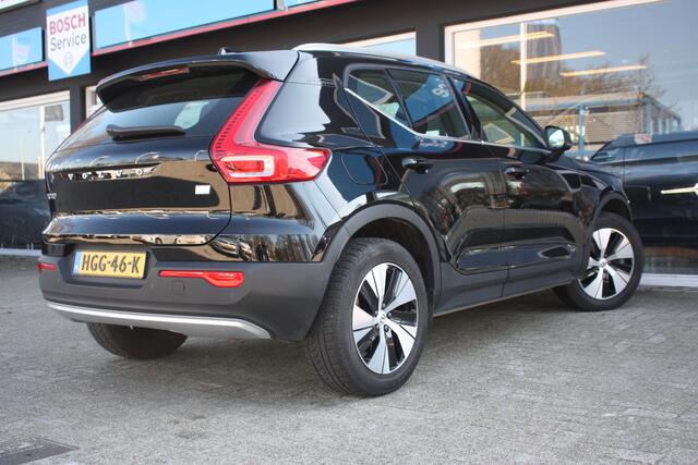 Volvo XC40 1.5 T5 Recharge Business Pro | Plug-in hybride | Automaat | Licht metaal