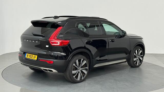 Volvo XC40 RECHARGE P8 AWD R-DESIGN PANODAK