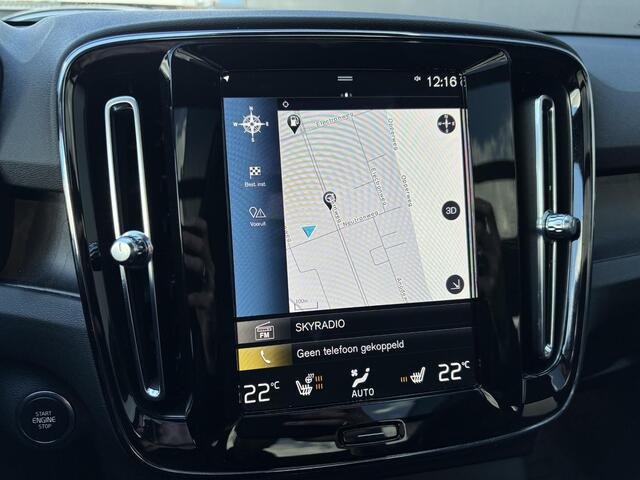 Volvo XC40 1.5 T5 Plug-in hybrid Ultimate Bright / Pano. dak / Elek. verstelbare stoelen / Stuur + stoelverwarming / Achterbankverwarming / 360 camera / Harman Kardon / Pilot assist