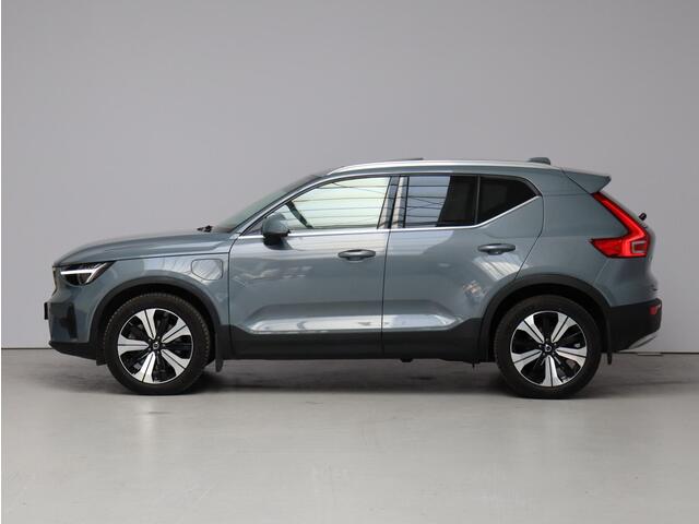 Volvo XC40 T5 Plug-in hybrid Ultimate Bright / Pan. dak / Harman Kardon / Stoel+stuur+achterbankverwarming / Elektr. bed. stoelen / Privacy glass