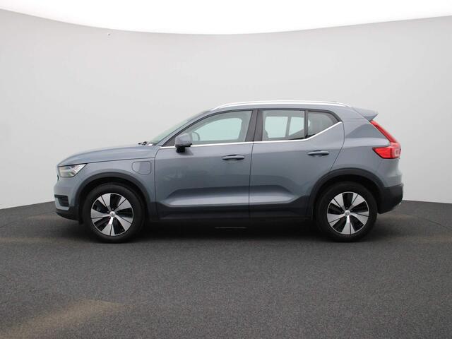 Volvo XC40 1.5 T5 Recharge R-Design | Automaat | Leder | Stoel/Stuur Verwarming | Camera | LMV | Climate control