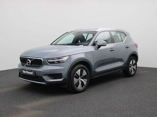 volvo-xc40-1.5-t5-recharge-r-design