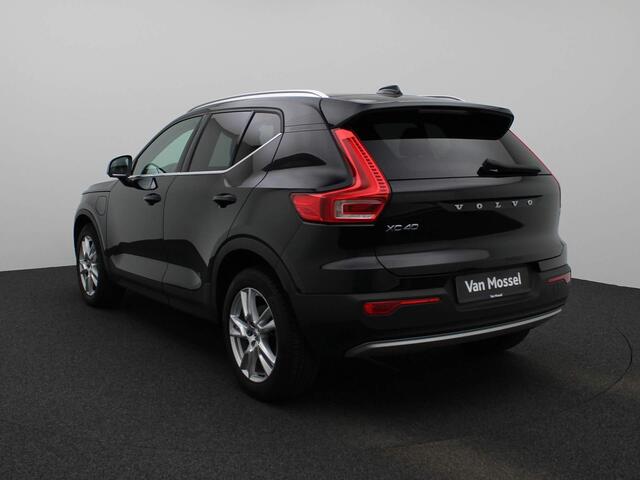 Volvo XC40 1.5 T4 Recharge Inscription Expression | Navigatie | Leder | Camera | Elektrische kofferklep