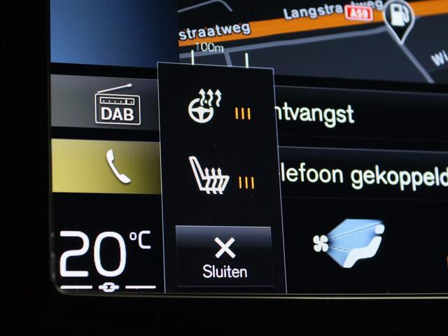 Volvo XC40 1.5 T4 Recharge Inscription Expression | Navigatie | Leder | Camera | Elektrische kofferklep
