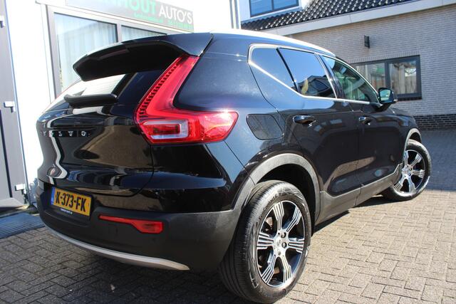 Volvo XC40 1.5 T2 Inscription Cam | Verwarmd stuur | Blis