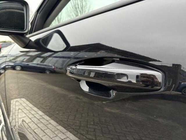 Volvo XC40 T2 Momentum + Business Pro ACC Leder Keyless