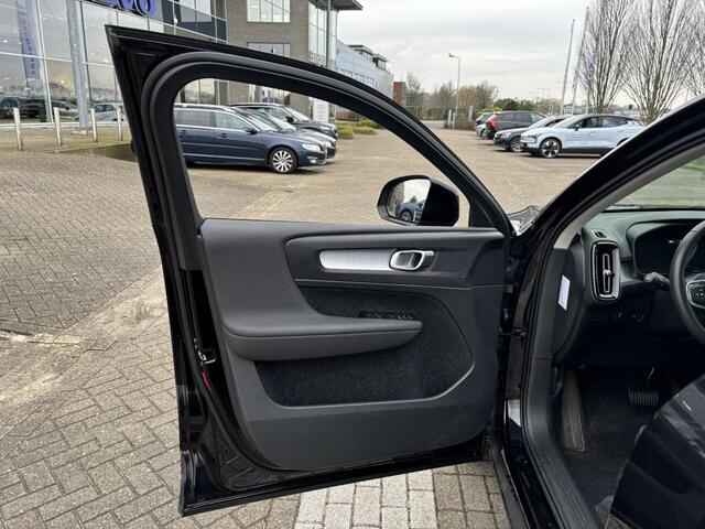 Volvo XC40 T2 Momentum + Business Pro ACC Leder Keyless