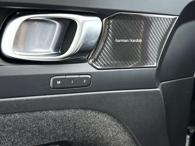 Volvo XC40 T4 Aut. Plug-in hybrid Plus Dark | Parkeercamera | Trekhaak | Harman Kardon