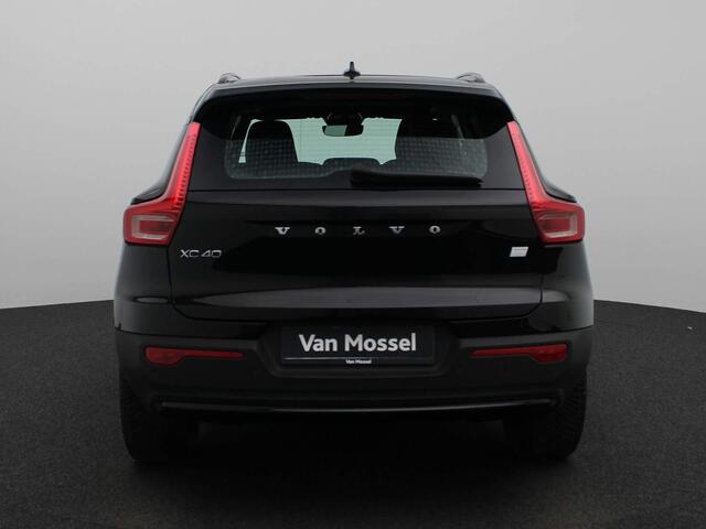 Volvo XC40 Recharge Core | Navigatie | Climate Control | Camera | LED Verlichting