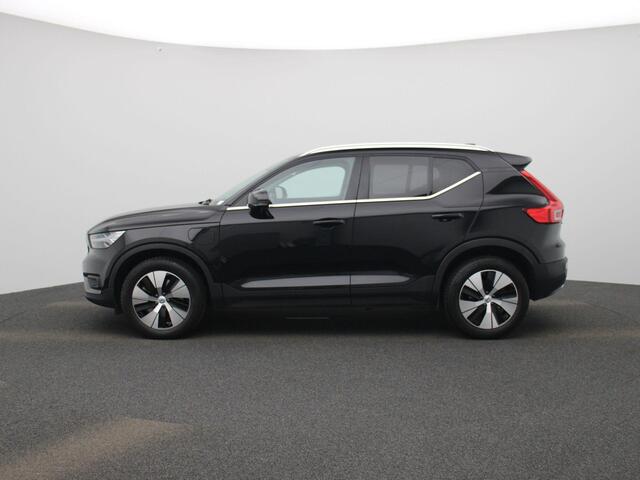 Volvo XC40 1.5 T4 Recharge Inscription | Navigatie | Leder | Trekhaak | Stoelverwarming