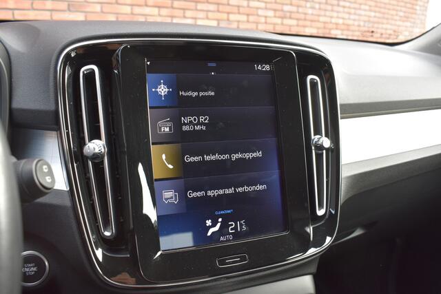 Volvo XC40 T3 163PK Automaat Momentum Pro