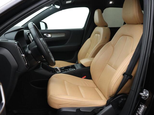 Volvo XC40 1.5 T3 Inscription | AUTOMAAT | PANORAMADAK | NAVIGATIE | LEDER | STOELVERWARMING | CRUISE CONTROL | CLIMATE CONTROL | LANE ASSIST | CLIMATE CONTROL | PARKEERSENSOREN |