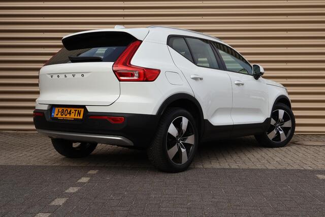 Volvo XC40 1.5 T2 Business Pro