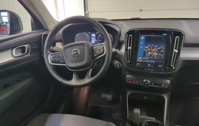 Volvo XC40 1.5 T4 Recharge R-Design Expression / Panoramadak / Navigatie / Airco-ecc./ Xenon / Pdc.V+A /