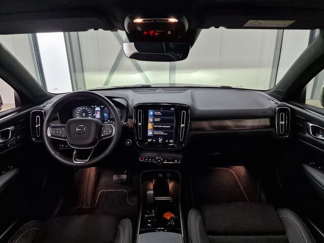 Volvo XC40 1.5 T5 Plug-in hybrid Ultimate Dark FACELIFT 262pk | H&K Sound | Panoramadak | ACC | Elek. stoelen