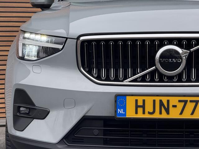 Volvo XC40 1.5 T5 Plug-in hybrid Ultimate Bright Panodak / Winterpack / H&K audio / Leder / Adpt Cruise enz