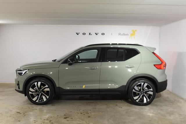 Volvo XC40 B4 211PK Automaat Plus Dark / Lighting pack / Pixel Led verlichting / 20'' velgen / Getint glas achter / Connect Microtech Nubuck