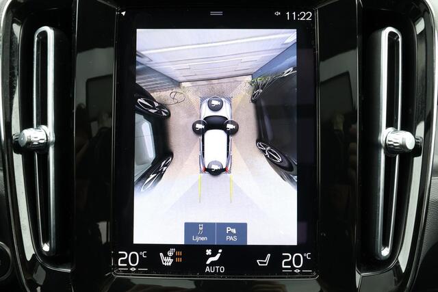 Volvo XC40 T5 Recharge Ultimate Bright - Panorama/schuifdak - IntelliSafe Assist - 360º Camera - Verwarmde voorstoelen, stuur & achterbank - Parkeersensoren voor & achter - Elektr. bedienb. voorstoelen met geheugen links - Draadloze tel. lader - Extra getint glas - 