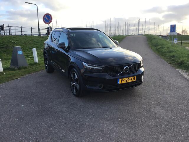 Volvo XC40 1.5 T5 Recharge R-Design Bj2022 panoramadak btw apk april 2026