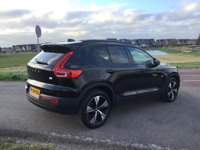 Volvo XC40 1.5 T5 Recharge R-Design Bj2022 panoramadak btw apk april 2026