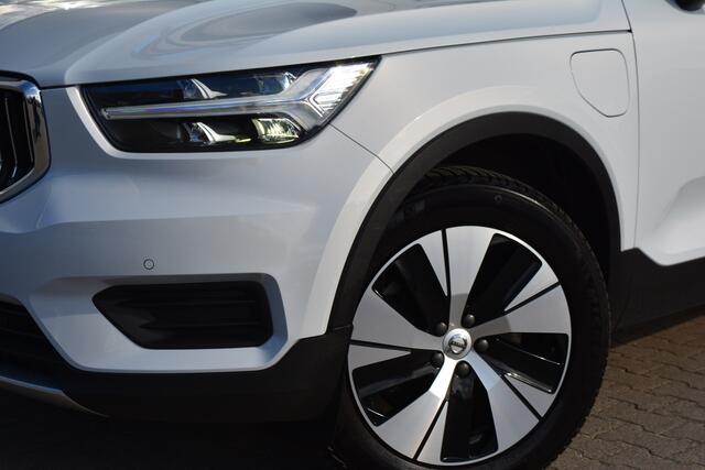 Volvo XC40 1.5 T4 Recharge Inscription | Camera | DAB | LED |