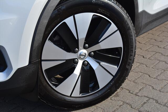Volvo XC40 1.5 T4 Recharge Inscription | Camera | DAB | LED |