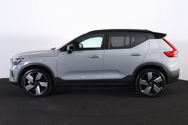 Volvo XC40 Recharge Twin Ultimate 82 kWh - Panorama/schuifdak - IntelliSafe Assist & Surround - 360º Camera - Verwarmde voorstoelen, stuur & achterbank - Parkeersensoren voor & achter - Elektr. bedienb. voorstoelen met geheugen links - Draadloze tel. lader - Warmtep