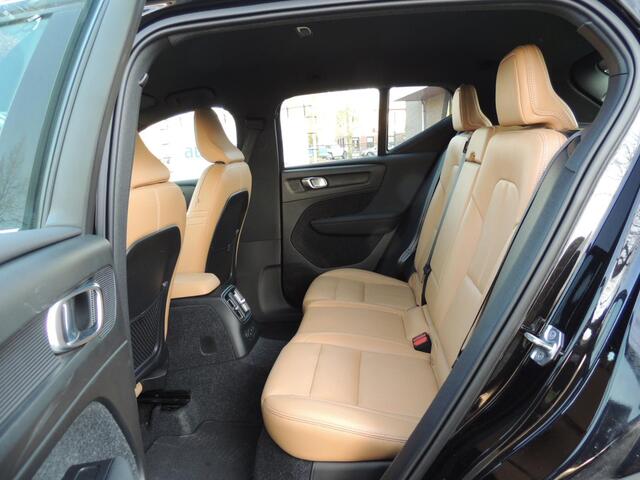 Volvo XC40 1.5 T4 Recharge Inscription Trekhaak/Leder/Keyless etc.