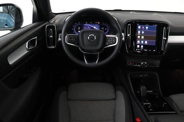 Volvo XC40 B4 (M-HYBRID) PLUS DARK -CAMERA|ADAP.CRUISE|VERW.VOORRUIT|TREKHAAK|HARMAN/KARDON
