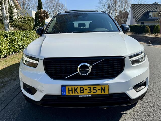 Volvo XC40 1.5 T3 163PK Automaat R-DesignoPanoo360cam