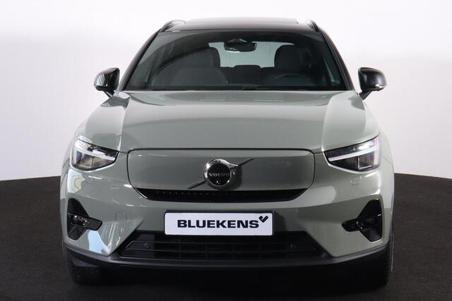 Volvo XC40 Extended Range Ultimate 82 kWh - Panorama/schuifdak - IntelliSafe Assist & Surround - 360º Camera - Harman/Kardon audio - Verwarmde voorstoelen, stuur & achterbank - Parkeersensoren voor & achter - Draadloze tel. lader - Extra getint glas - Elektr. inklap