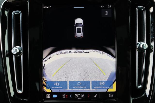 Volvo XC40 Extended Range Plus 82 kWh Volvo XC40 Single Motor Extended Range Plus 82 kWh - IntelliSafe Assist & Surround - Parkeercamera achter - Verwarmde voorstoelen & stuur - Parkeersensoren voor & achter - Warmtepomp - Draadloze tel. lader - Elektr. inklapbare t