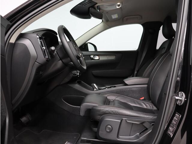 Volvo XC40 T4 Recharge Inscription / Trekhaak / Leder / Stoel + stuur verwarmd / Adapt. cruise / Camera achter /