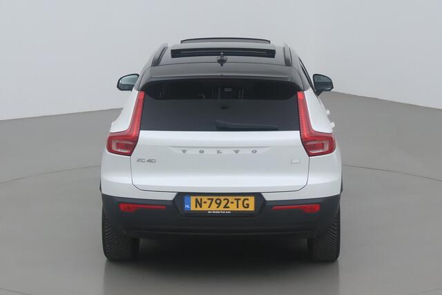 Volvo XC40 Recharge Pro | Incl. BTW | Panoramadak | Trekhaak | ACC | 360° Camera | harman/kardon