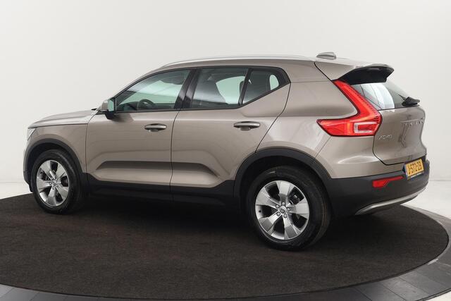 Volvo XC40 1.5 T2 Business Pro | Adaptive cruise | Stoel & stuurverwarming | Carplay | Camera | Navigatie | Full LED | Dodehoek detectie | Keyless | Climate control | PDC | Bluetooth