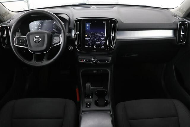 Volvo XC40 1.5 T2 Business Pro | Adaptive cruise | Stoel & stuurverwarming | Carplay | Camera | Navigatie | Full LED | Dodehoek detectie | Keyless | Climate control | PDC | Bluetooth